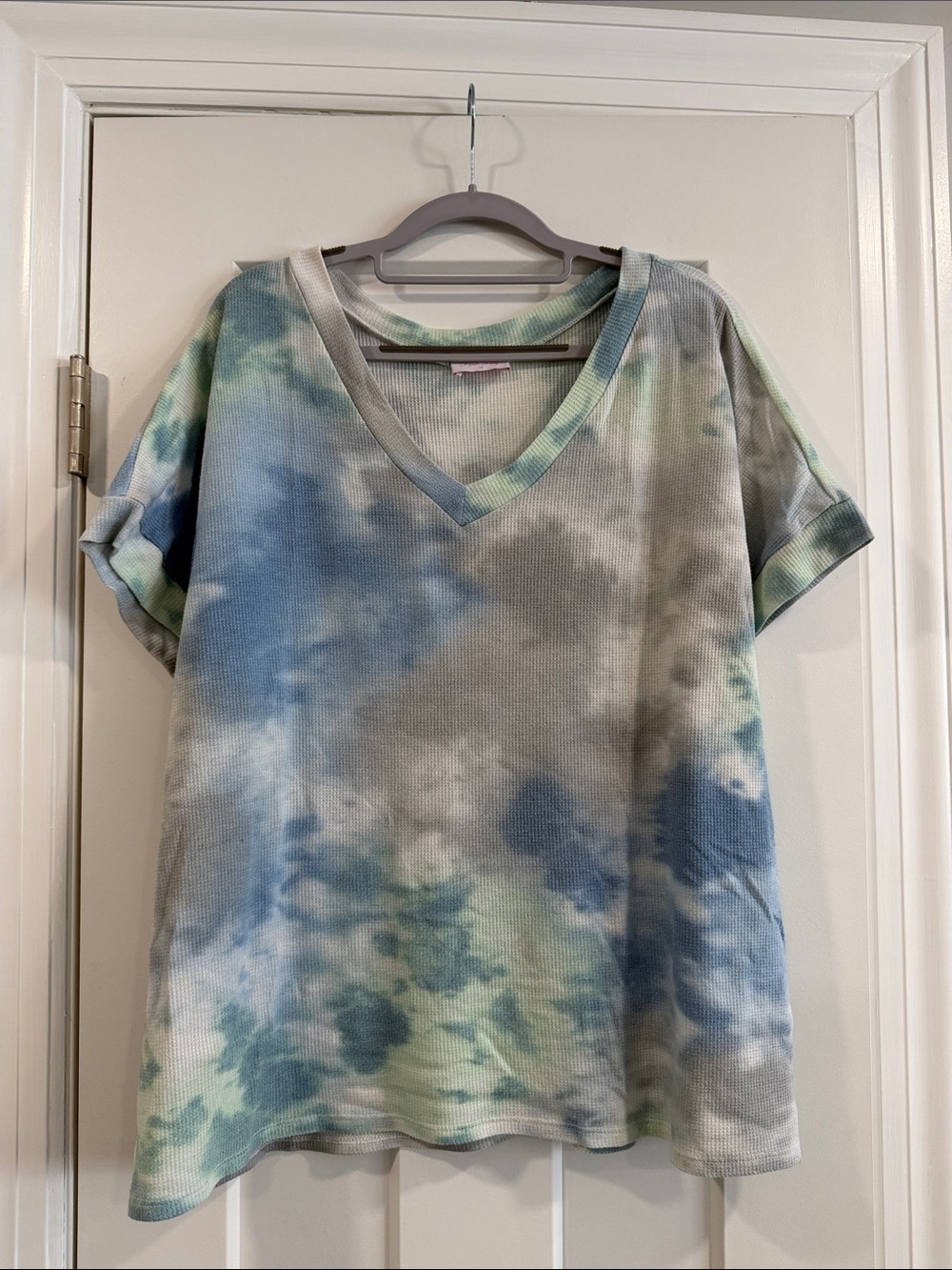 Tie Dye Short Sleeve V-Neck Women’s T-Shirt Oversized Medium